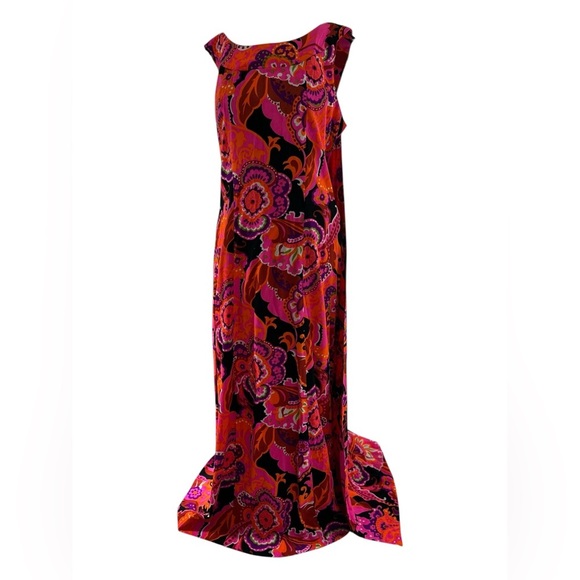 6. ✨ Hot Pink 60s Dress With Cape - Picture 4 of 16